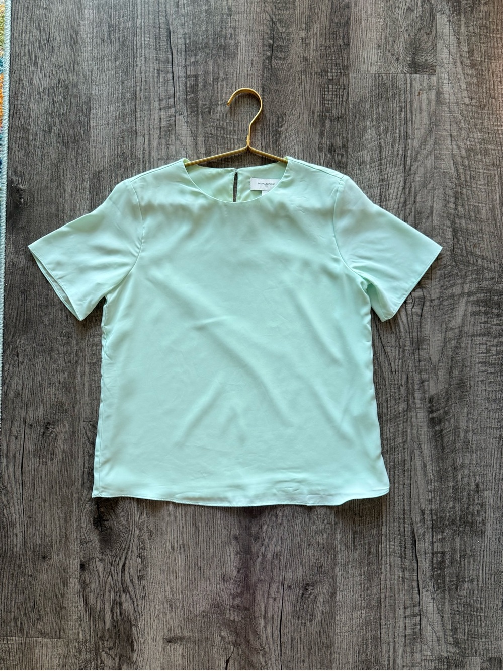 Banana republic women’s top size small like new condition
